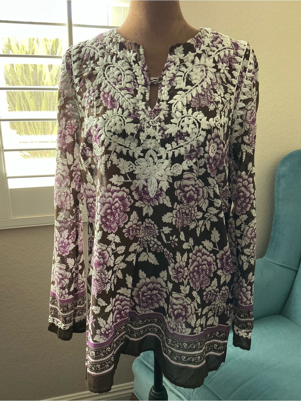 Uniform JPR floral tunic blouse brown purple white
